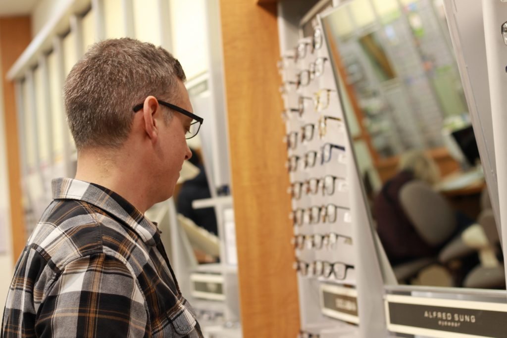 Pearle Vision - New Year, New Glasses - Frame Selection